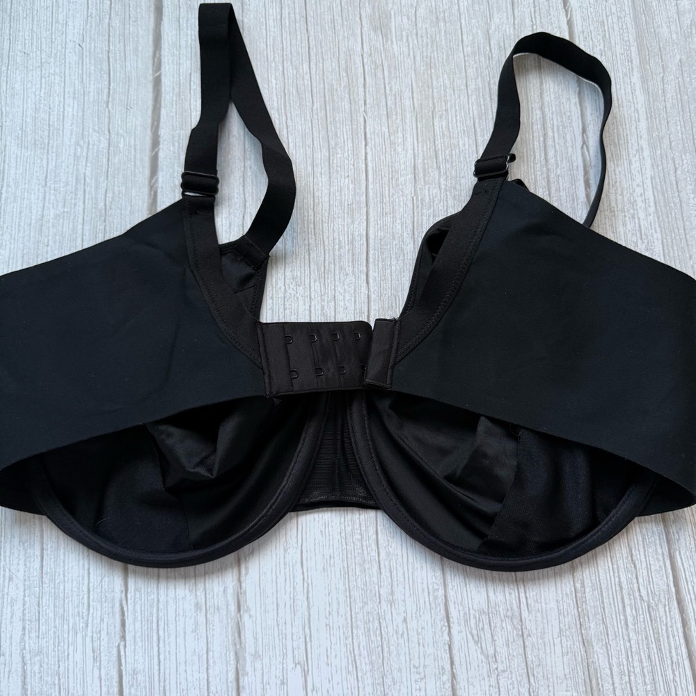 Bare Essential Underwire Seamless Minimizer Bra C… - image 2